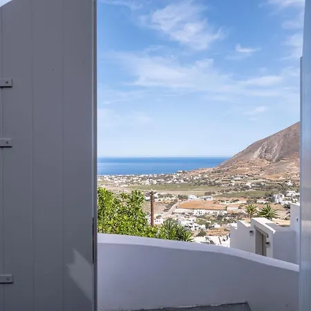 Deep Earth * Έξω Γωνιά