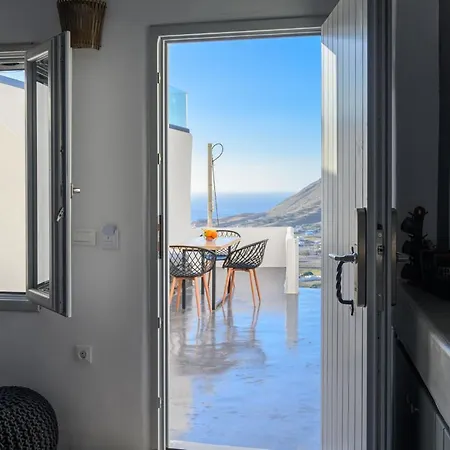 Διαμέρισμα Deep Earth *