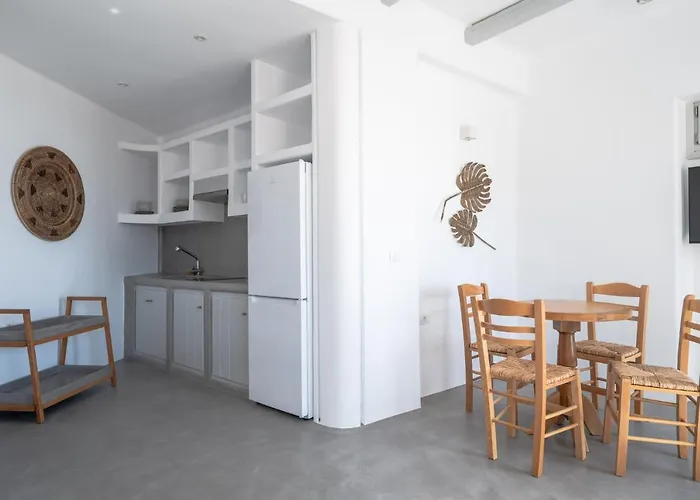 Deep Earth Apartment Éxo Goniá