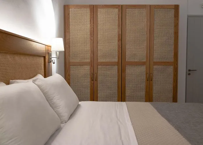 Deep Earth * Éxo Goniá