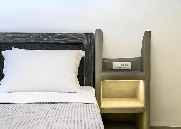 Deep Earth Éxo Goniá