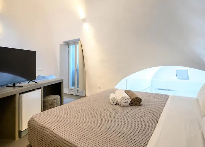 Deep Earth Éxo Goniá