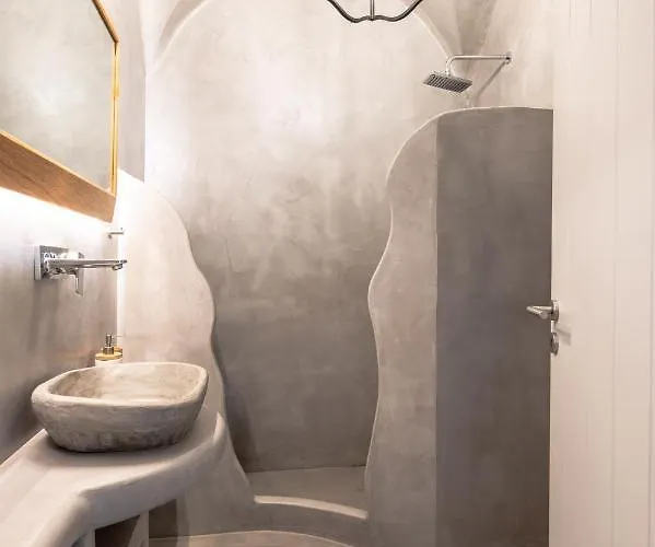 Deep Earth Éxo Goniá